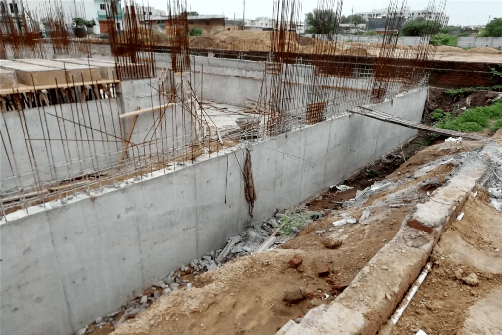 Basement retaining wall waterproofing for Damp Wall Causes to stop soil moisture and water pressure